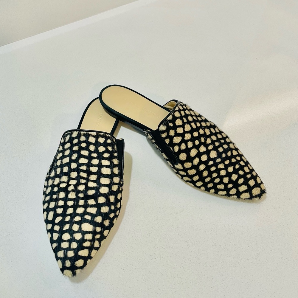 Jenni Kayne Genuine Calf Hair Mule in Black Honey Giraffe